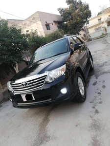 Toyota Fortuner 2013 for Sale in Rawalpindi