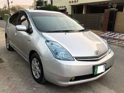 Toyota Prius 2007 for Sale in Lahore