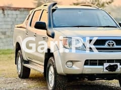Toyota Hilux 2008 for Sale in Gujrat