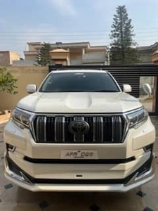 Toyota Prado 2017 for Sale in Islamabad