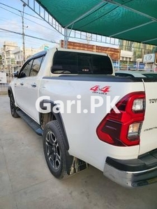 Toyota Hilux Revo V Automatic 3.0 2021 for Sale in Karachi