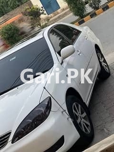 Toyota Camry 2005 for Sale in Bahawalpur