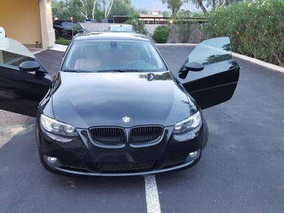 BMW - 3.0L (3000 cc) Black