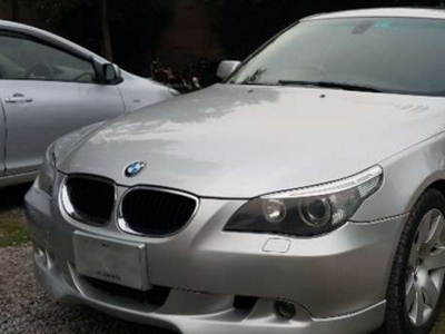 BMW 5 Series - 3.0L (3000 cc) Silver