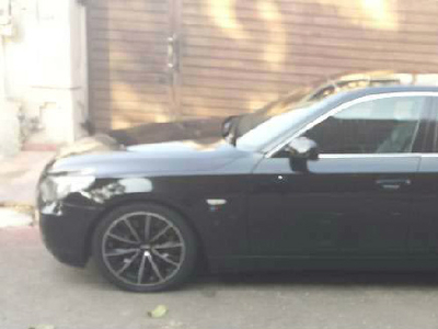 BMW 5 Series - 4.5L (4500 cc) Black