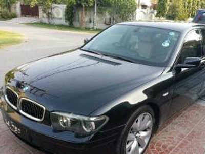 BMW 7 Series - 3.0L (3000 cc) Black