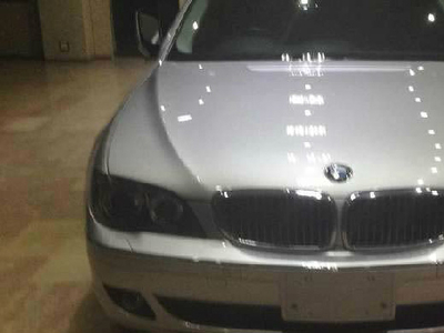 BMW 7 Series - 4.0L (4000 cc) Silver