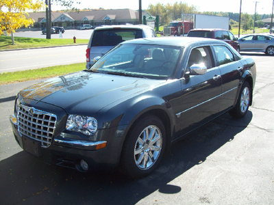 Chrysler - 3.5L (3500 cc) Blue