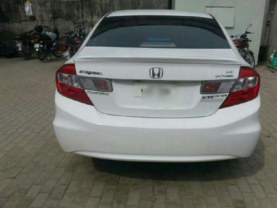 Honda Civic - 1.8L (1800 cc) White