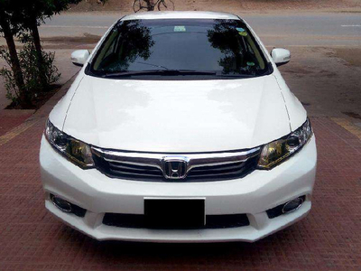 Honda Civic - 1.8L (1800 cc) White