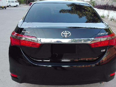 Toyota Corolla GLi - 1.3L (1300 cc) Black