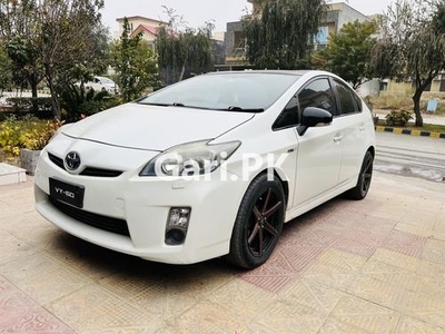 Toyota Prius G Touring Selection Leather Package 1.8 2010 for Sale in Islamabad