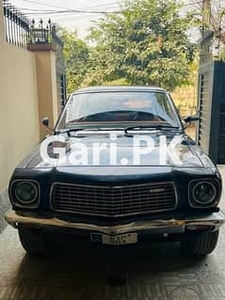 Mazda 808 1977 for Sale in Lahore