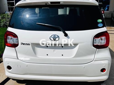 Toyota Passo X L Package S 2019 for Sale in Sadiqabad
