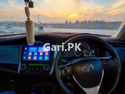 Toyota Corolla Fielder Hybrid 2014 for Sale in Quetta