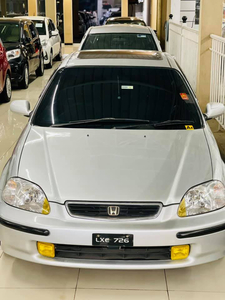 Honda Civic VTi 1.6 1996