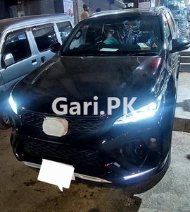 Toyota Fortuner Legender 2022 for Sale in Karachi