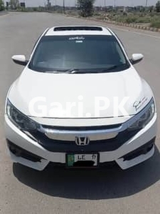 Honda Civic VTi Oriel Prosmatec 2017 for Sale in Lahore