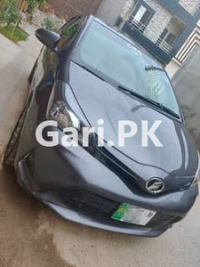 Toyota Vitz 2014 for Sale in Faisalabad