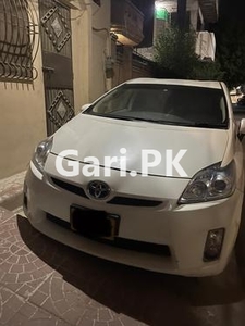 Toyota Prius G Touring Selection Leather Package 1.8 2010 for Sale in Karachi
