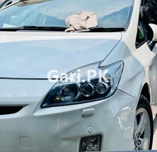 Toyota Prius G Touring Selection Leather Package 1.8 2010 for Sale in Lahore