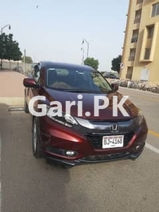 Honda Vezel 2015 for Sale in Karachi