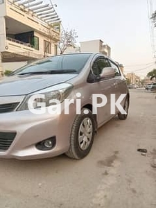 Toyota Vitz 2012 for Sale in North Karachi