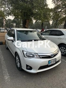Toyota Corolla Axio G 2014 for Sale in Islamabad
