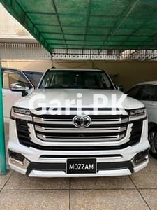 Toyota Land Cruiser 2022 for Sale in Lahore