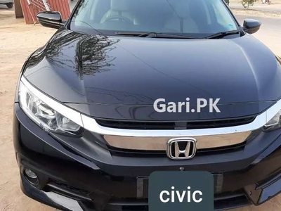 Honda Civic VTi Oriel Prosmatec 2017 for Sale in Bahawalpur