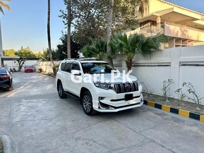 Toyota Prado TX L Package 2.7 2019 for Sale in Karachi