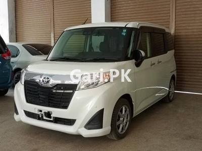 Toyota Roomy XS 2020 for Sale in Islamabad