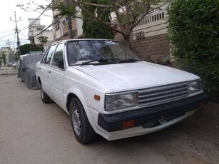 Nissan sunny 1985 1.0