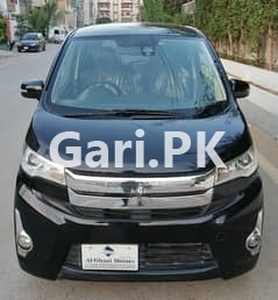 Mitsubishi EK Custom 2015 for Sale in Karachi