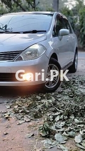 Nissan Tiida 2017 for Sale in Lahore