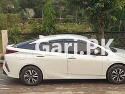 Toyota Prius 2017 for Sale in Sargodha