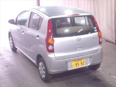 Daihatsu Mira - 0.7L (0700 cc) Silver