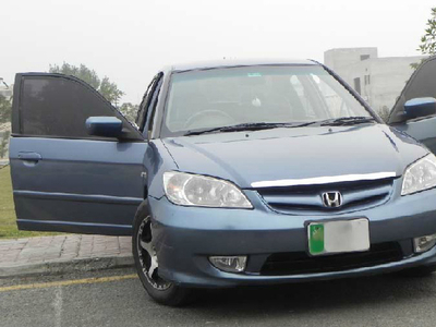 Honda Civic - 1.6L (1600 cc) Grey
