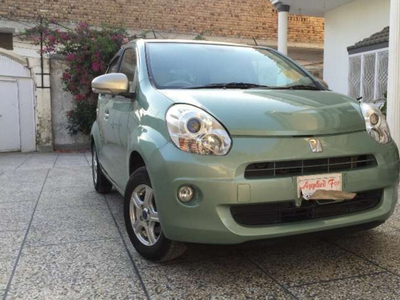 Toyota Passo - 1.0L (1000 cc) Green