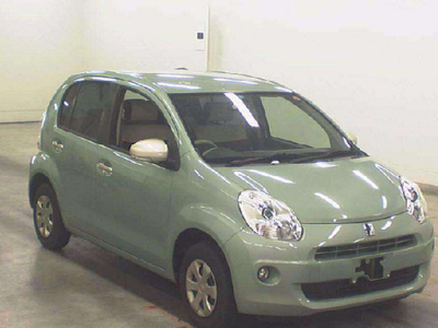 Toyota Passo - 1.0L (1000 cc) Green