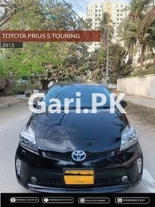 Toyota Prius 2013 for Sale in PECHS