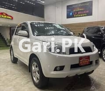 Toyota Rush 2007 for Sale in Johar Town
