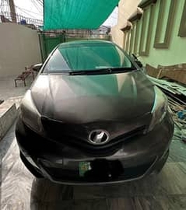 Toyota Vitz 2013 for Sale in Sialkot