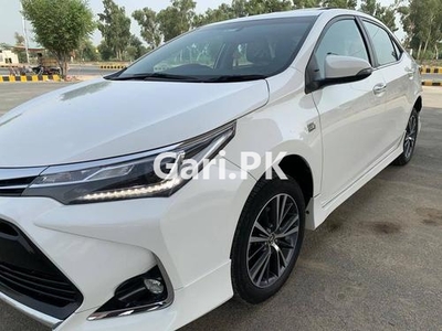 Toyota Corolla Altis Grande X CVT-i 1.8 Black Interior 2021 for Sale in Multan