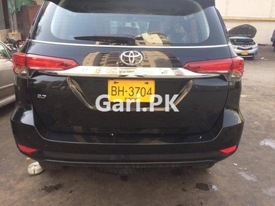 Toyota Fortuner 2.7 VVTi 2019 for Sale in Karachi