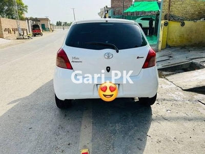 Toyota Vitz 2010 for Sale in Islamabad
