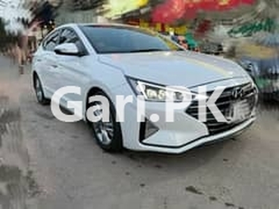 Hyundai Elantra 2021 for Sale in Sahiwal