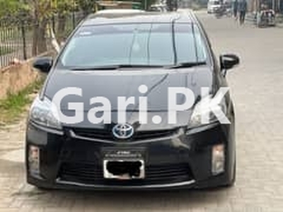 Toyota Prius 2010 for Sale in Lahore