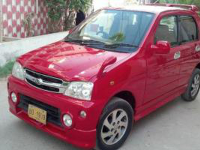 Daihatsu Terios Kid - 0.7L (0700 cc) Red