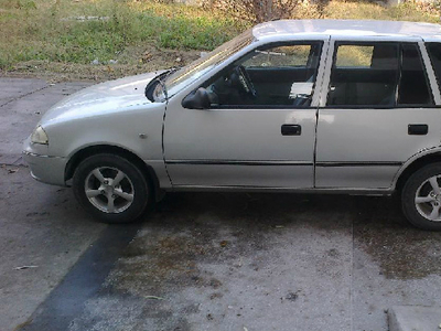 Suzuki Cultus - 1.0L (1000 cc) Silver